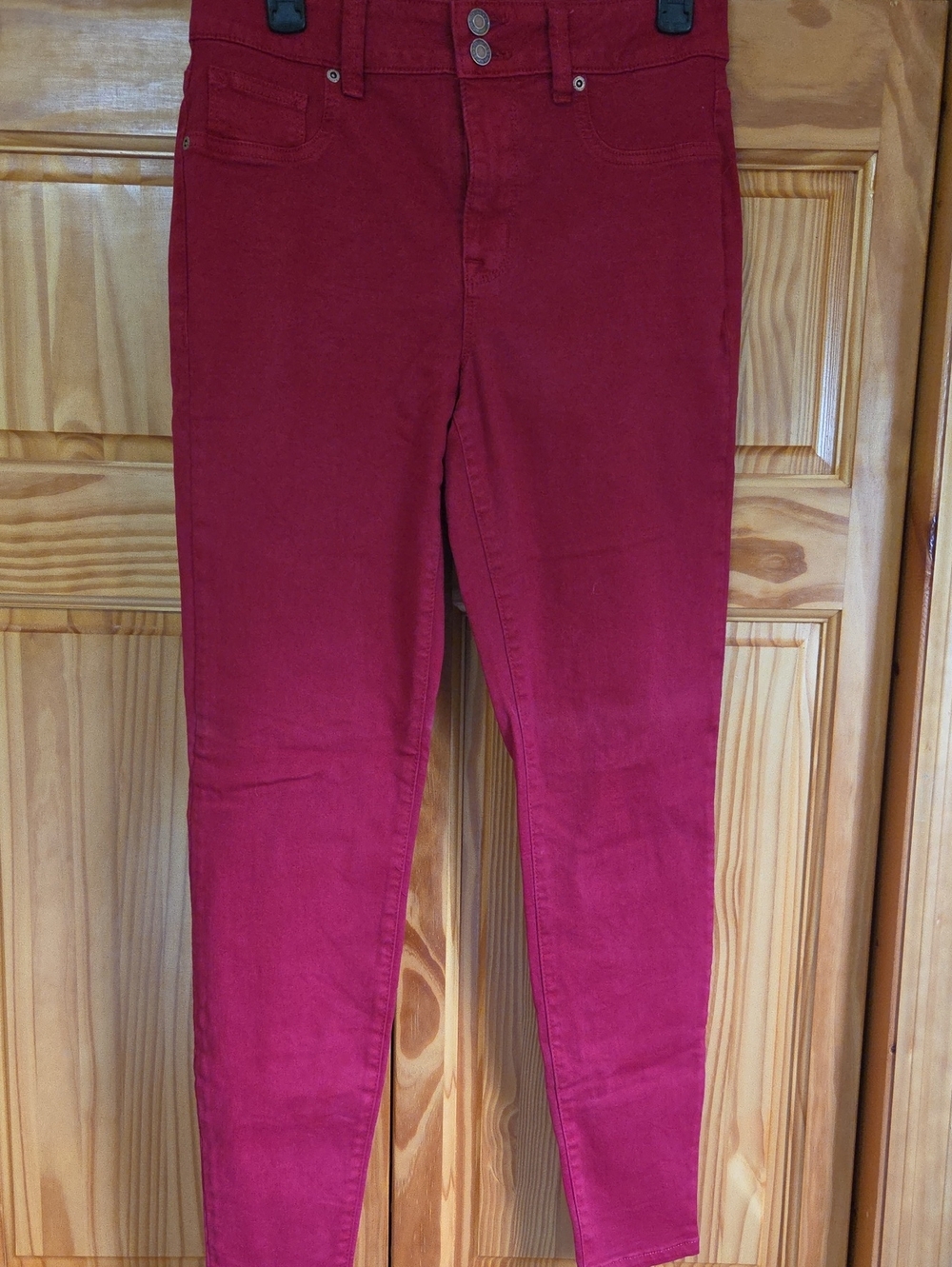 Maurices High Waisted Red Jeggings